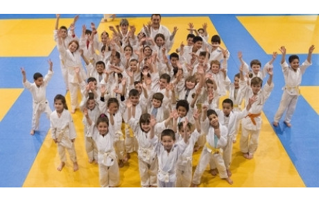 VENEZ ESSAYER LE JUDO AU DOJO, STADE DU VIEUX MOULIN 5 RUE DE L’ÉTANG D'OR RAMBOUILLET